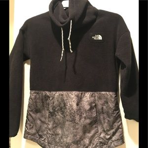 fleece hoodie